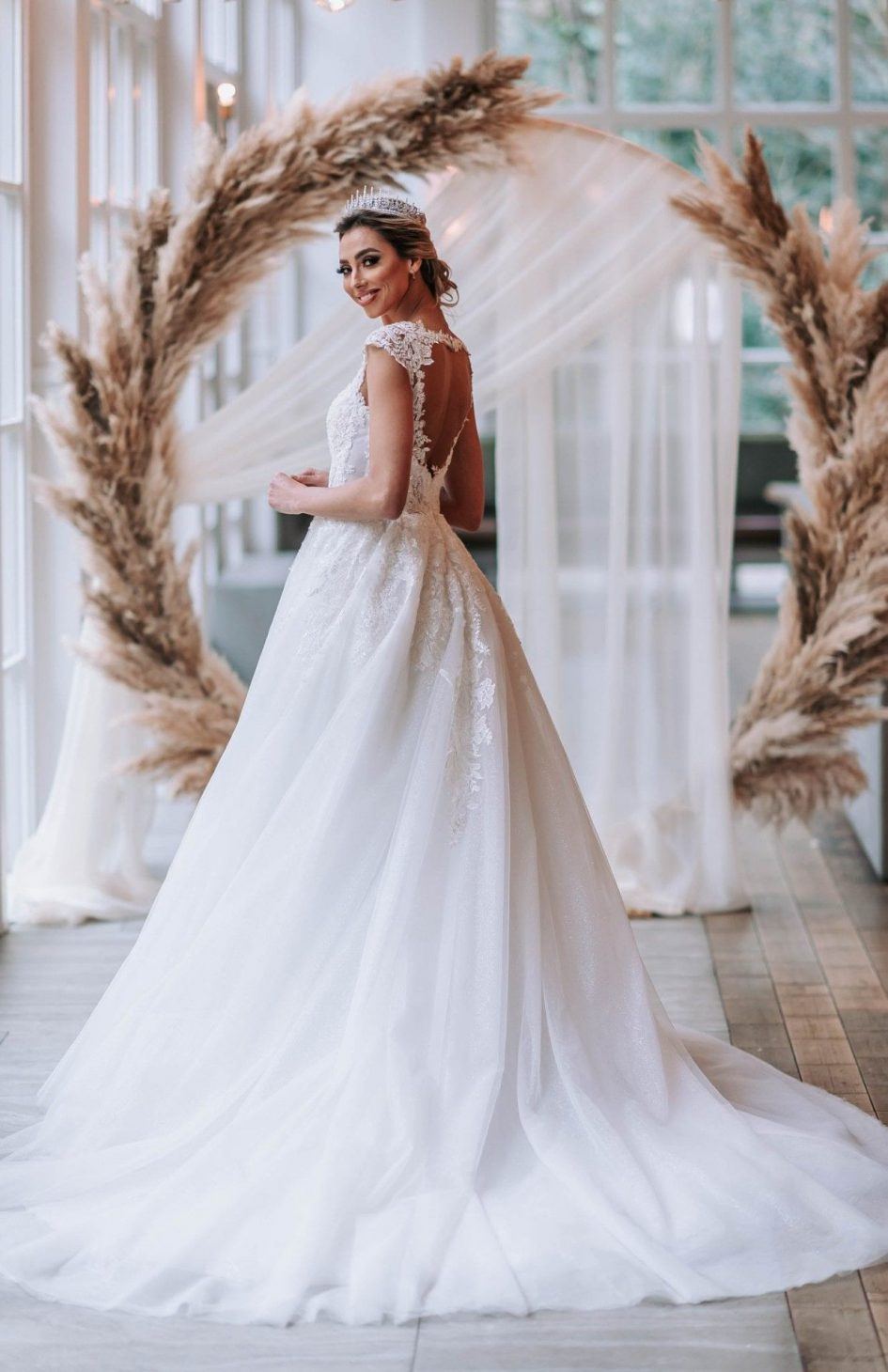 Alberto Axu trouwjurk Moniek