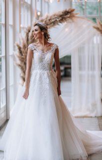 Alberto Axu trouwjurk Moniek