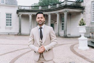 Alberto Axu beige trouwpak