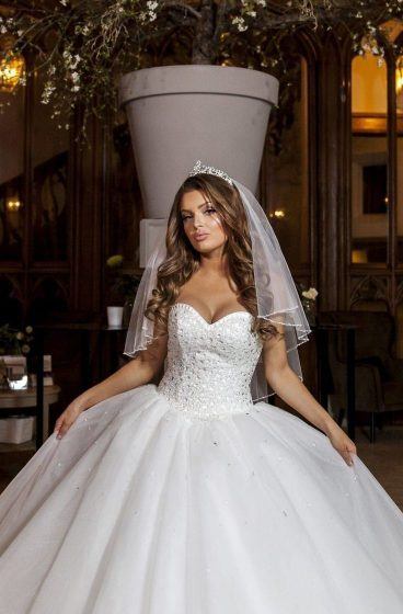 Alberto Axu sluier Mia