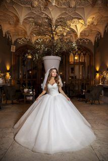 Alberto Axu trouwjurk prinses - Lorena