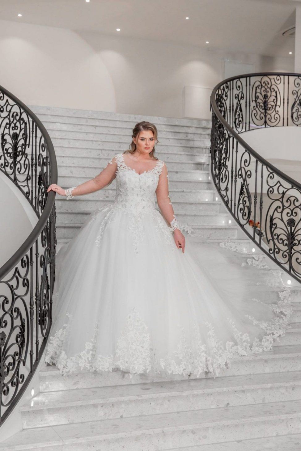 Alberto Axu grote maat trouwjurk Milano