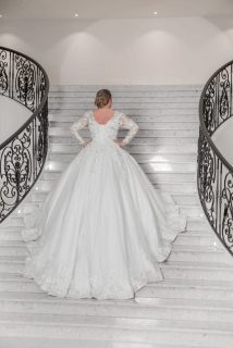 Alberto Axu grote maat trouwjurk Valencia