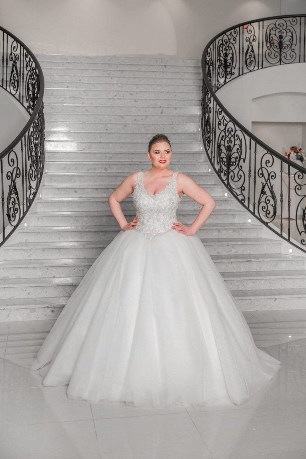 Alberto Axu grote maat trouwjurk Berlin