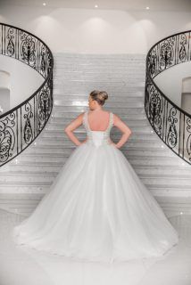 Alberto Axu grote maat trouwjurk Berlin