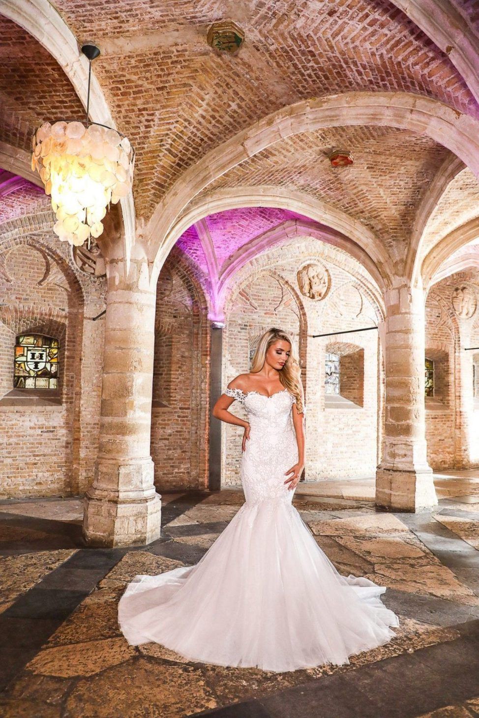 Alberto Axu trouwjurk Armina