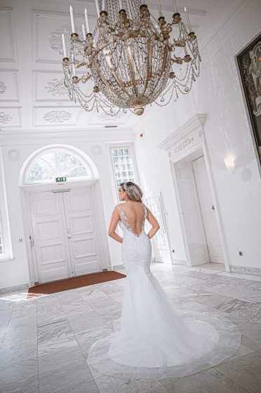 Alberto Axu trouwjurk Zella