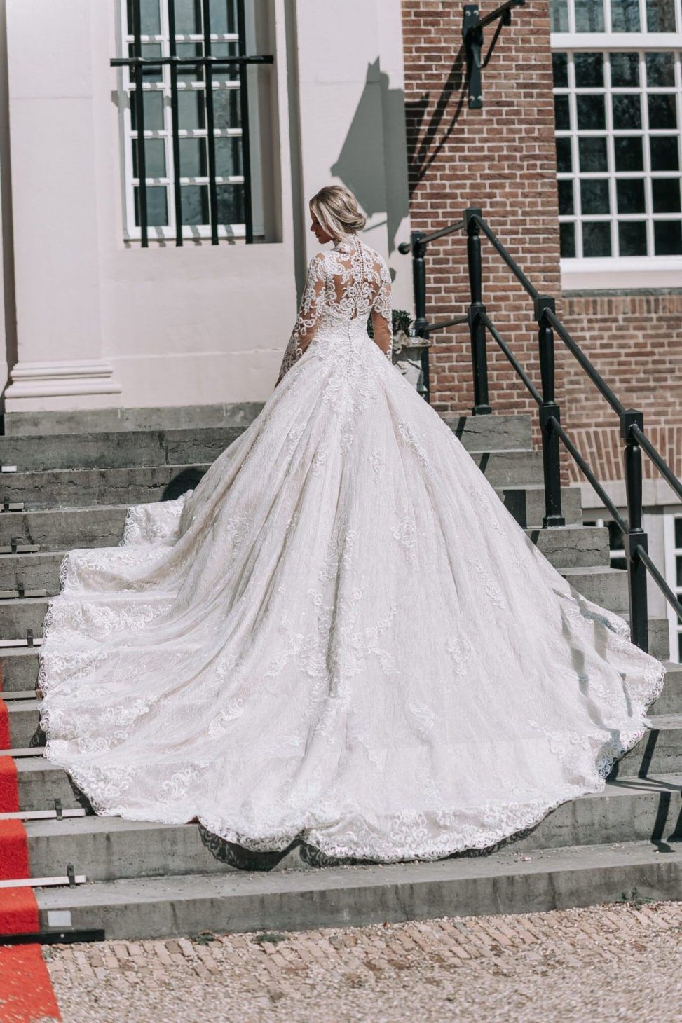 Alberto Axu trouwjurk Sanna