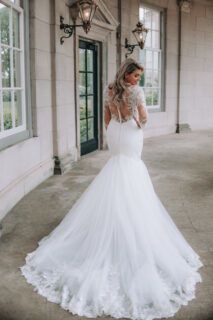 trouwjurk elise alberto axu achterkant