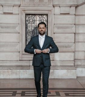 Alberto Axu trouwpak