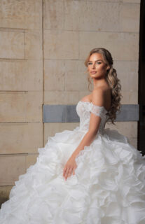 Trouwjurken Collectie 2024 Alberto Axu Organza Prinses Off shoulder