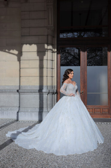 Trouwjurken Collectie 2024 Alberto Axu Prinses Steentjes