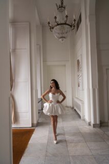 korte satijn Trouwjurken Collectie 2024 2025 Alberto Axu 110