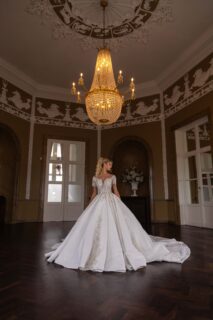 Trouwjurken Collectie 2024 2025 Alberto Axu 79