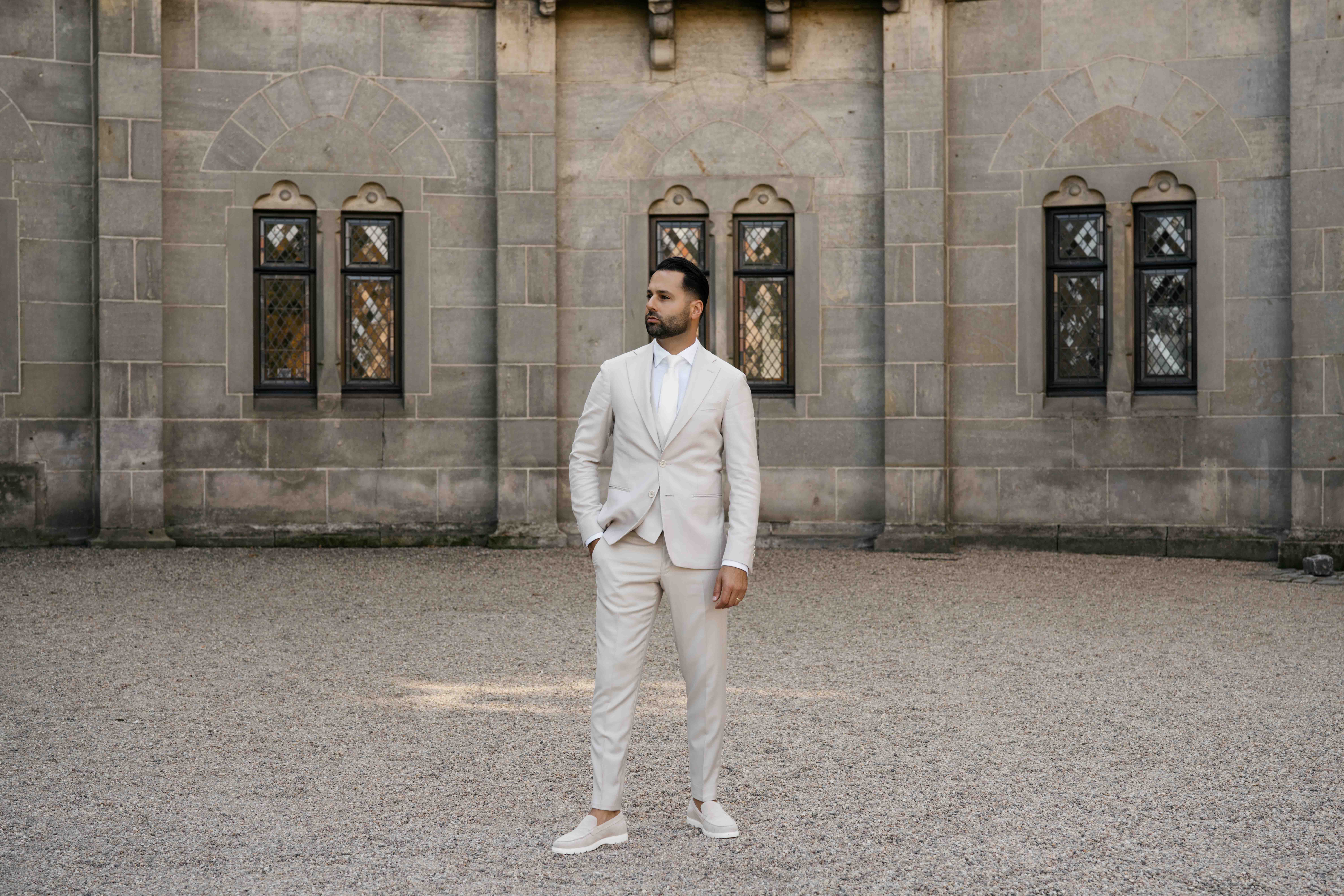 trouwpak zomer 2025 beige