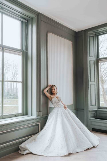 Trouwjurken Prinses voorkant Amelia By Alberto Axu 2026