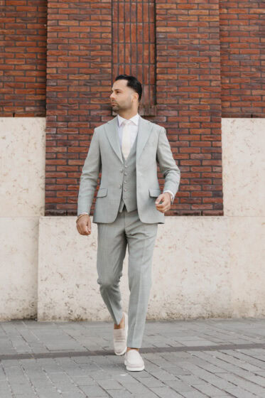 Trouwpal pastel groen loro piana 2025 alberto axu