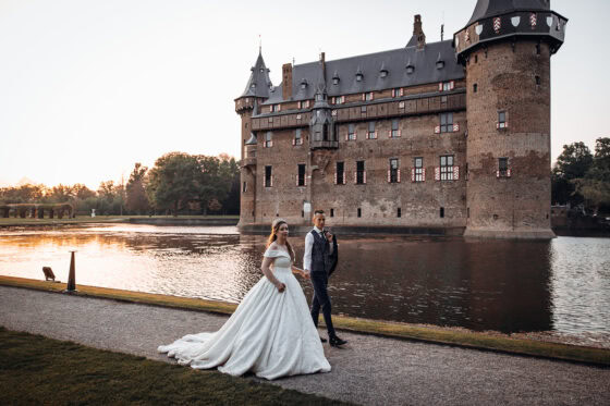 Cindy en Vincent trouwjurk en trouwpak alberto axu